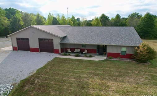 House in Centralia, Illinois, United States 1