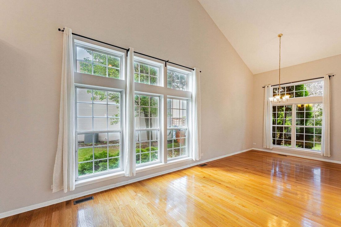 House in Aurora, Illinois, United States 4 - 18958656