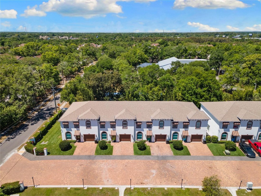 Tampa, Florida, United States 2 - 18958482