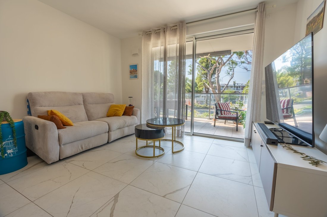 Apartment in Saint-Laurent-du-Var, Provence-Alpes-Côte d'Azur, France 5 - 18958576