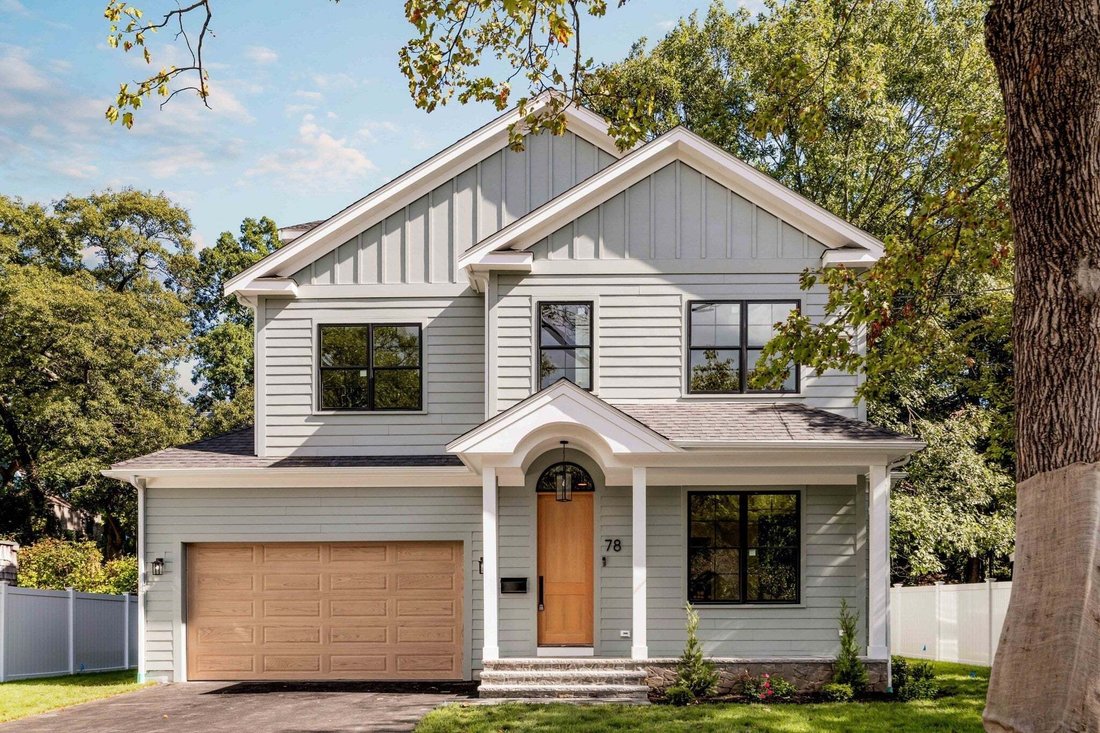 House in Newton, Massachusetts, United States 1 - 18959670