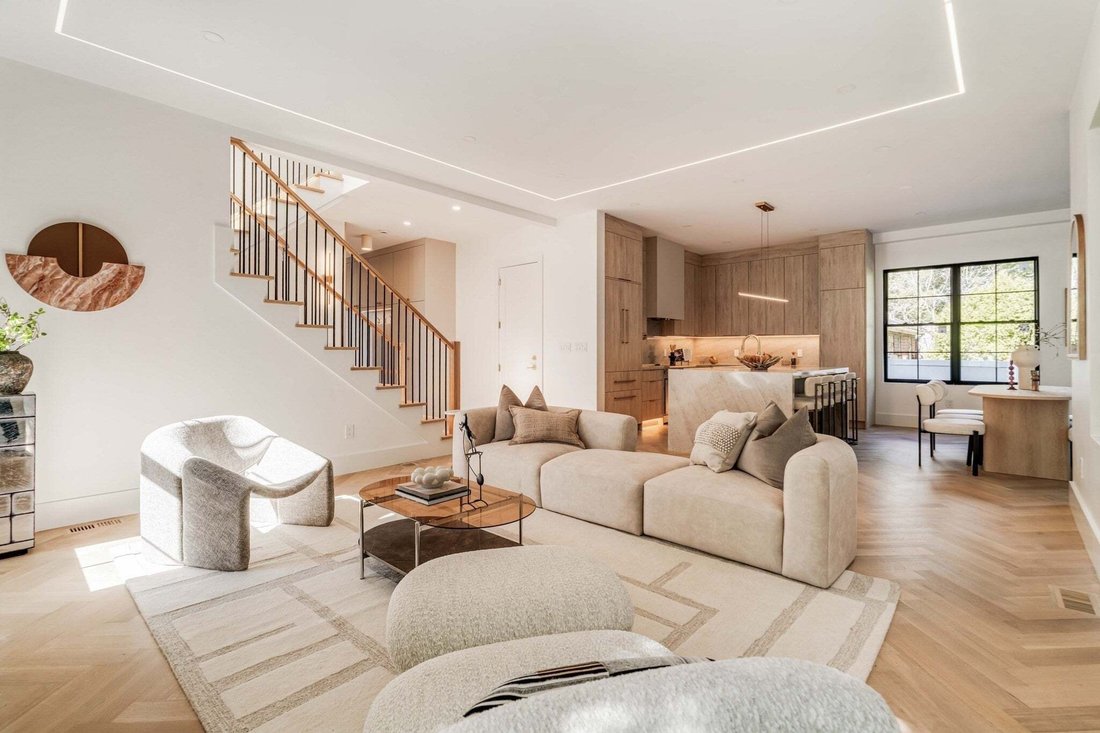 House in Newton, Massachusetts, United States 4 - 18959670