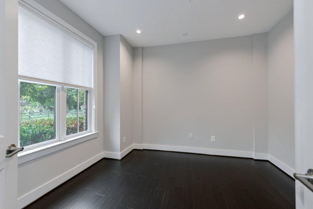 Townhouse in Alexandria, Virginia, United States 3 - 18959688