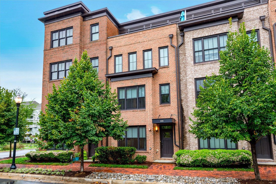 Townhouse in Alexandria, Virginia, United States 1 - 18959688