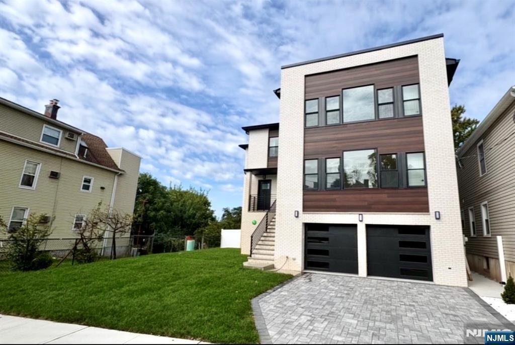 House in Kearny, New Jersey, United States 2 - 18290307