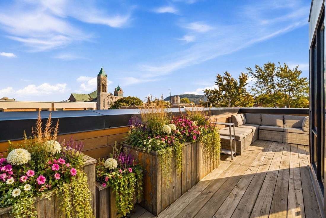 Condo in Montréal, Quebec, Canada 2 - 18959769