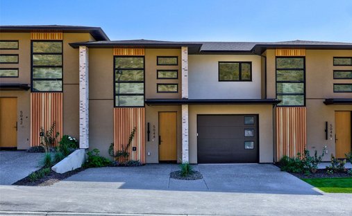 Townhouse in Kamloops, British Columbia, Canada 1