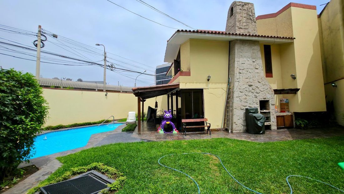 Casa en San Juan de Miraflores, Municipalidad Metropolitana de Lima, Perú 2 - 18959663