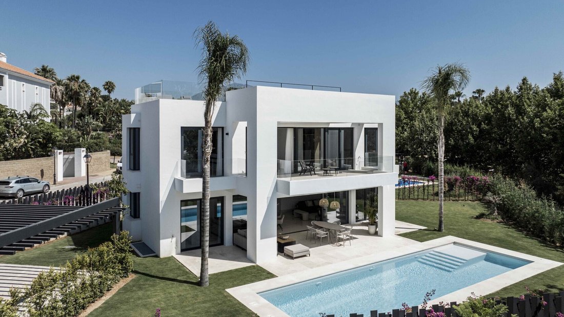 Villa in Estepona, Andalusia, Spain 2 - 18959700