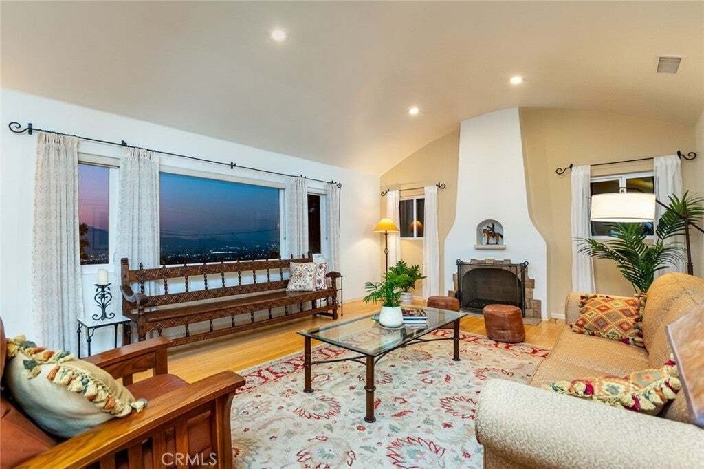 House in Glendale, California, United States 4 - 18959664