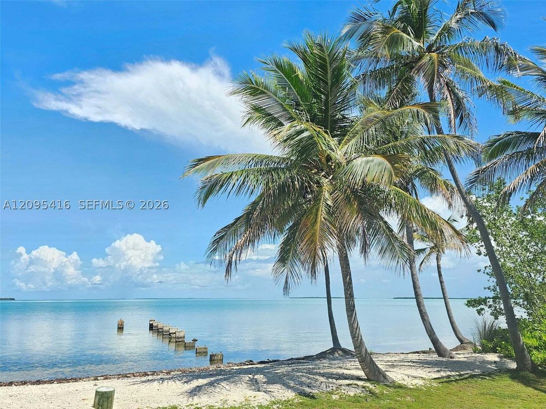 Land in Key Colony Beach, Florida, United States 2 - 18959659
