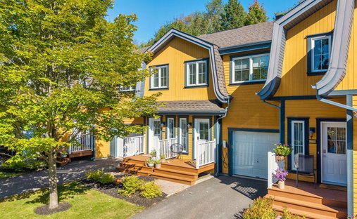 Condo in Mont-Tremblant, Quebec, Canada 1