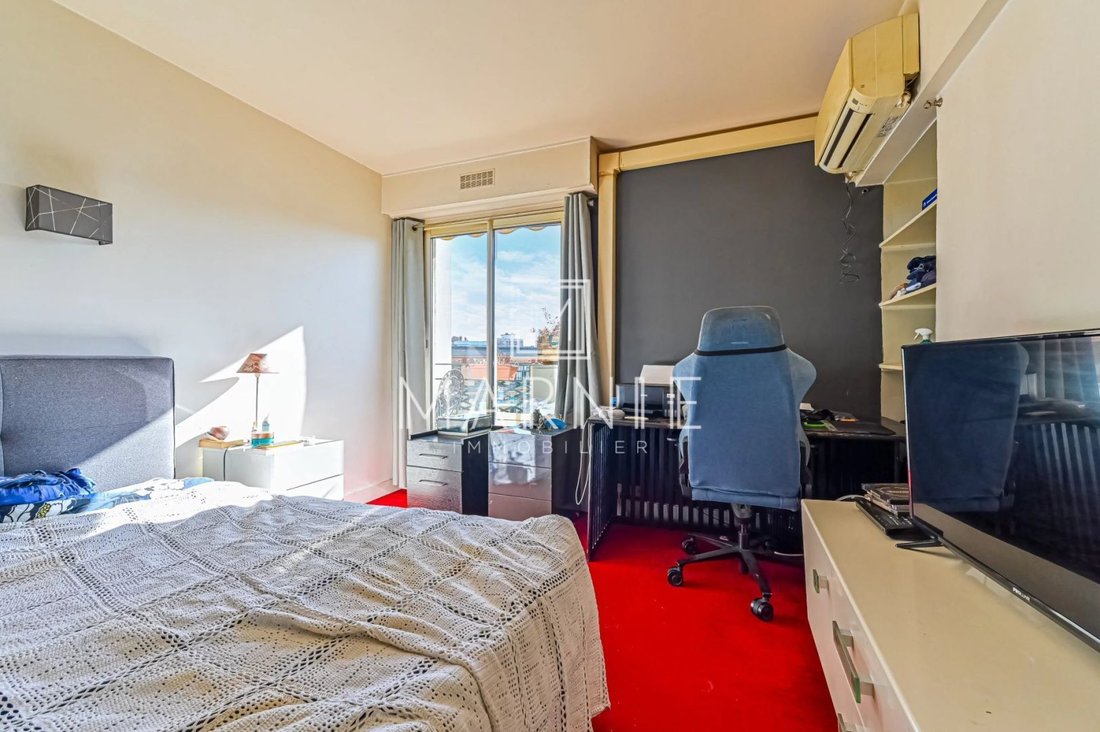 Apartment in Saint Lambert, Paris 15e Arrondissement, Paris 5 - 18960102