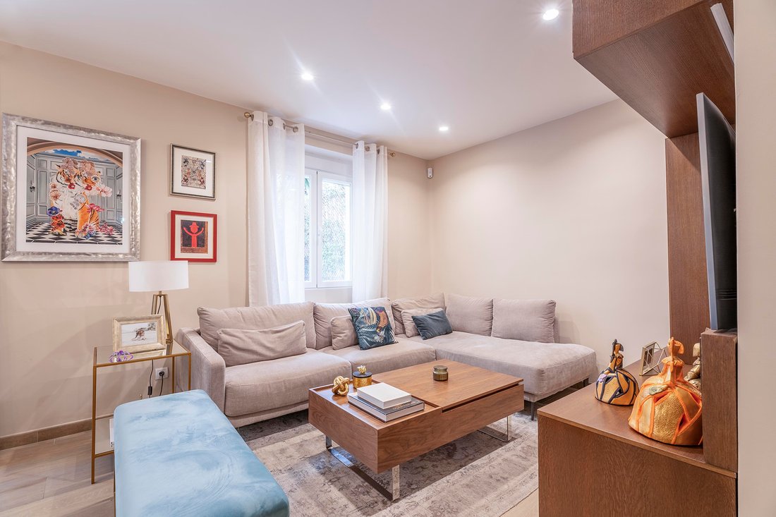 Apartment in Retiro, Madrid, Spain 4 - 18960227