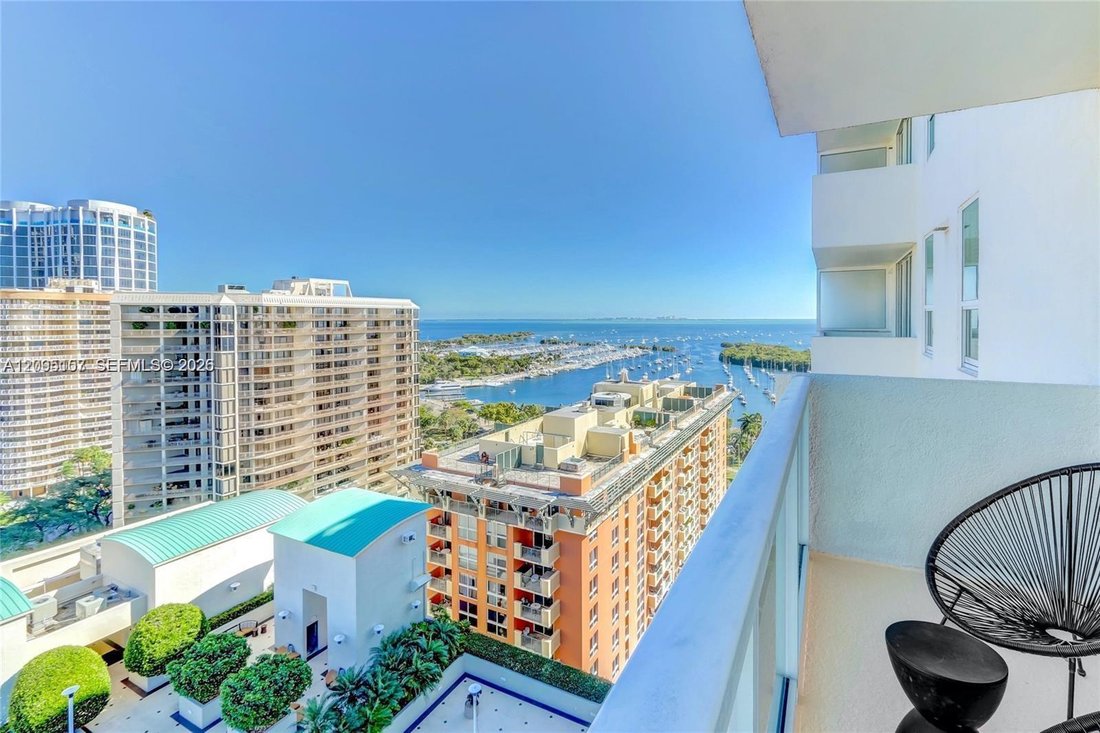 Apartment in Miami, Florida, United States 1 - 18960614