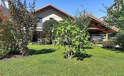 House in Vouilloux, Sallanches, France 1