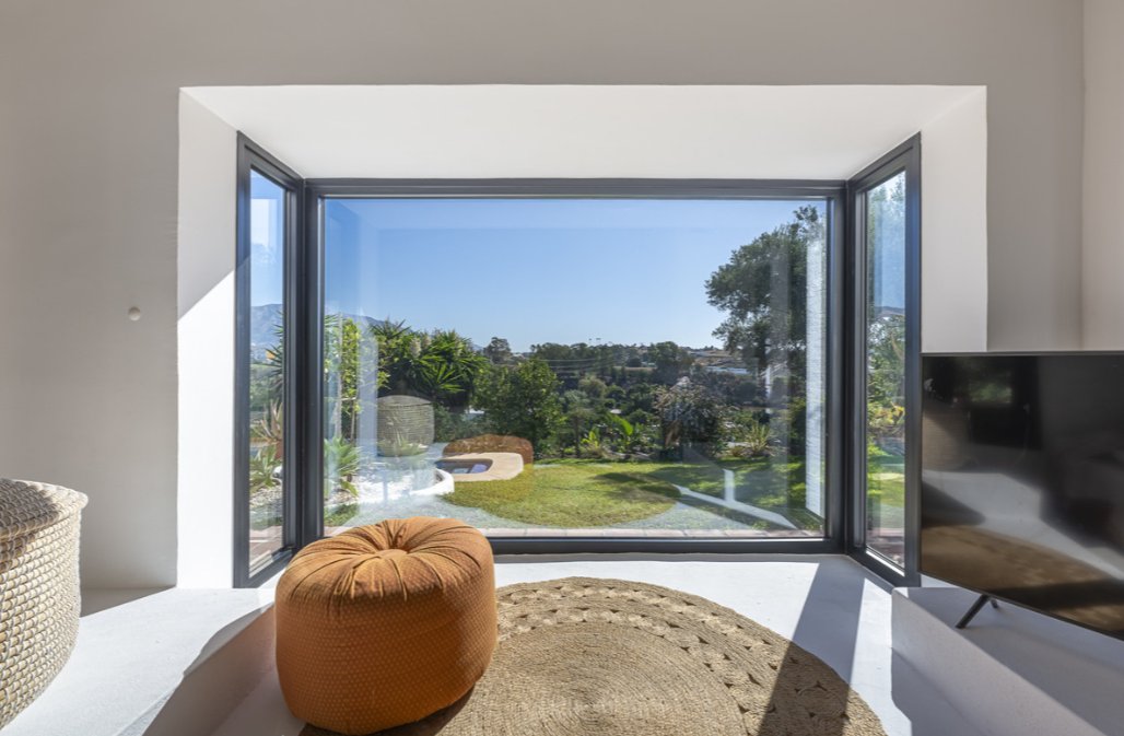 Villa in Marbella, Andalusia, Spain 2 - 18960483