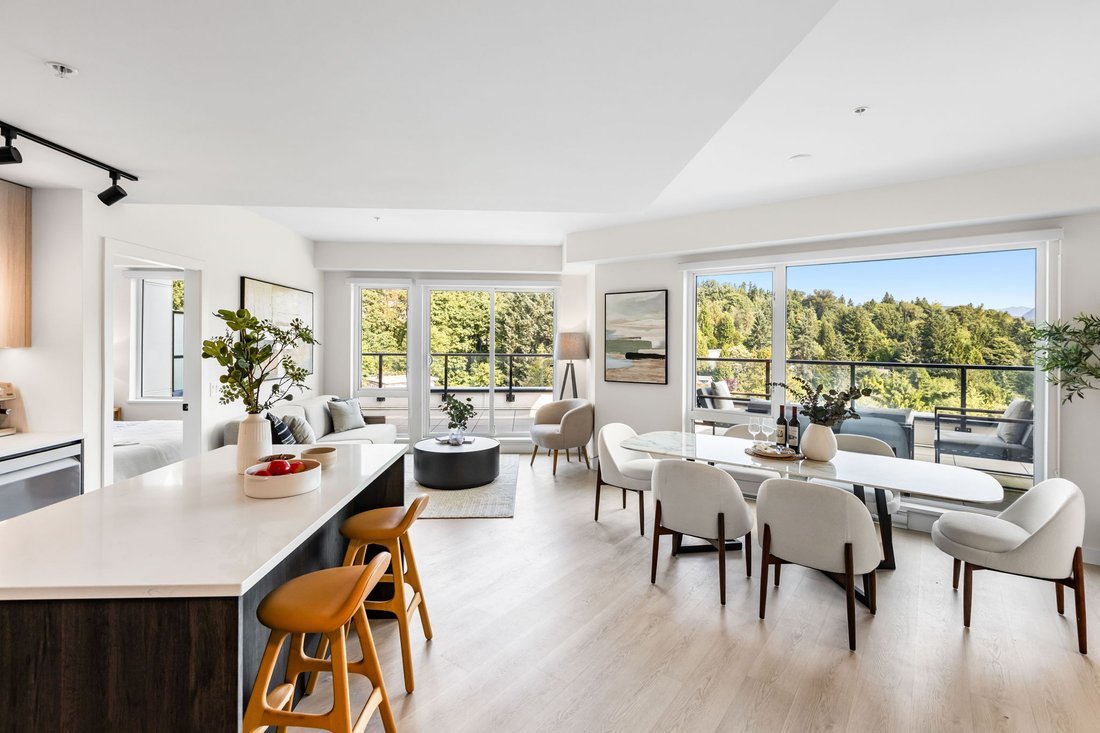 Condo in Port Moody, British Columbia, Canada 4 - 18960266