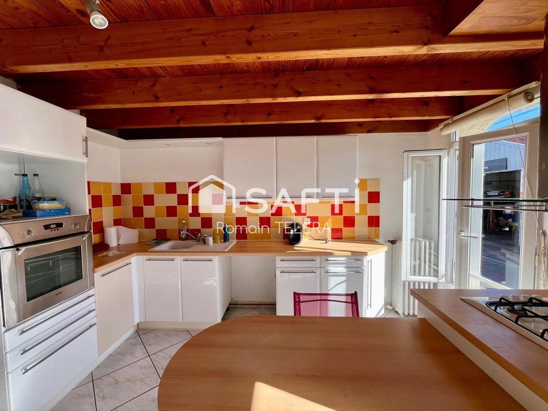 House in Talence, Nouvelle-Aquitaine, France 4 - 18961637