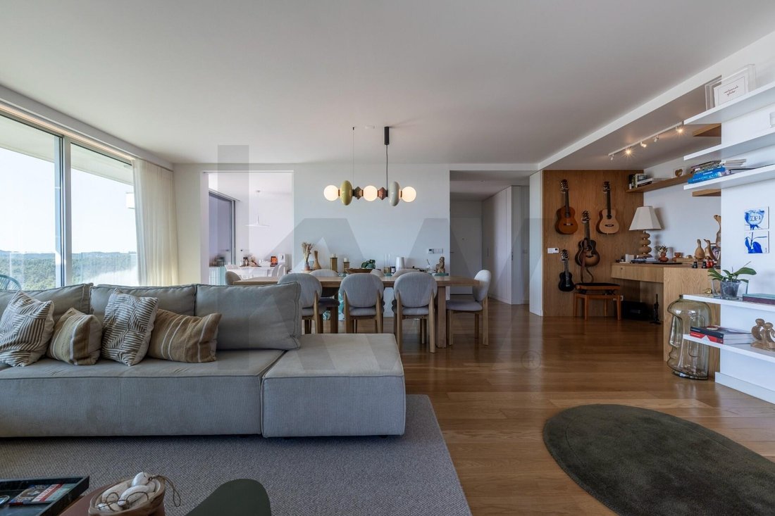 Apartment in Belas, Lisbon, Portugal 1 - 18960658