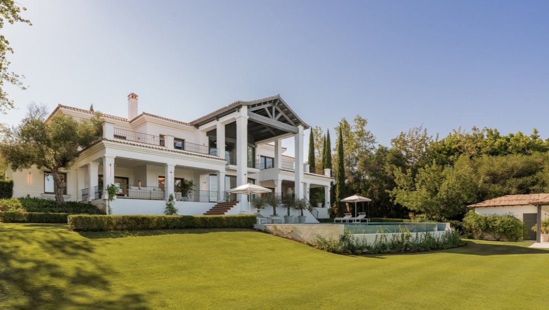 Villa in Sotogrande, San Roque, Andalusia 1 - 18960501