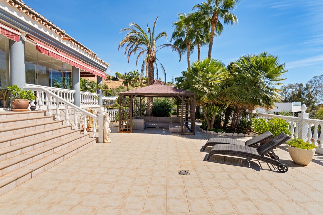 Villa in Benalmadena, Andalusia, Spain 4 - 18959884