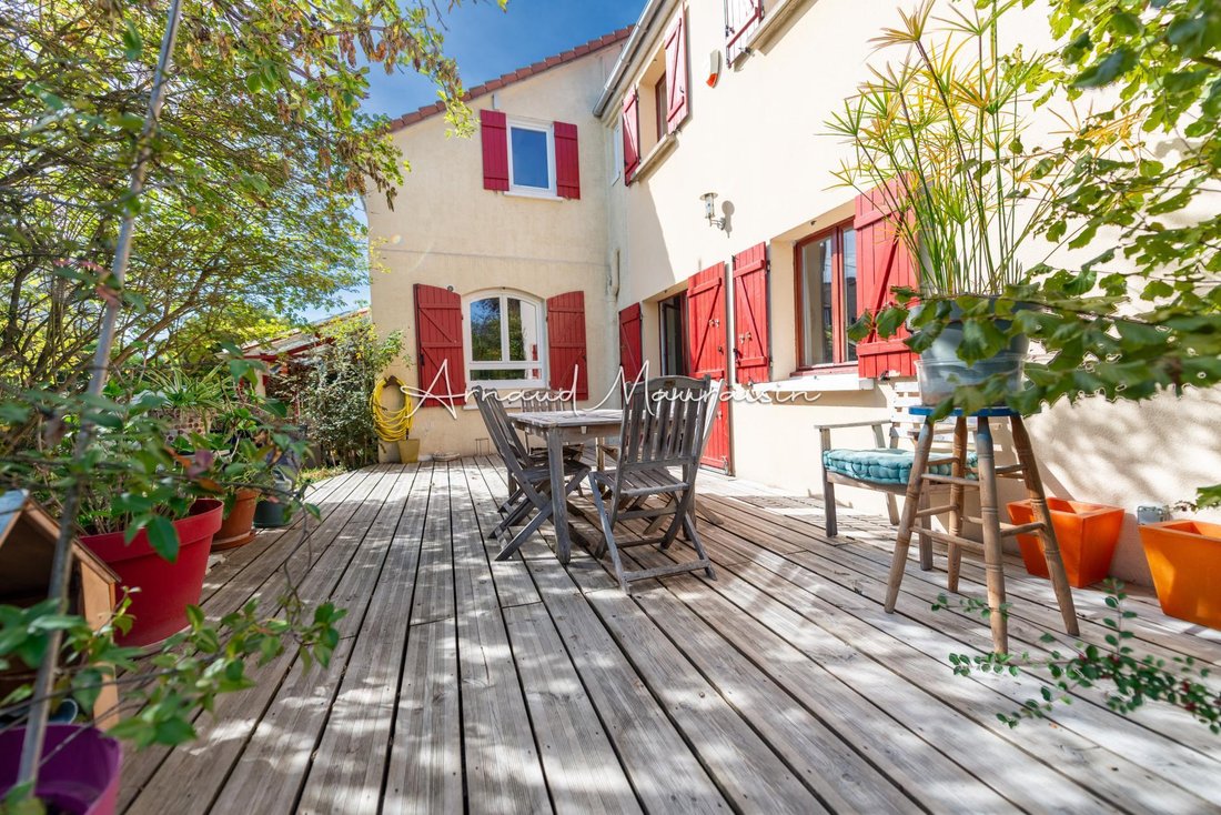 House in Orry-la-Ville, Hauts-de-France, France 1 - 18961601