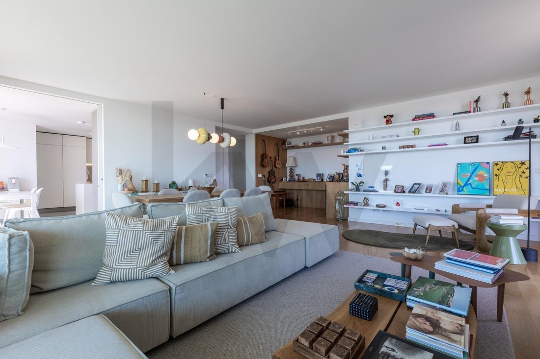 Apartment in Belas, Lisbon, Portugal 4 - 18960658