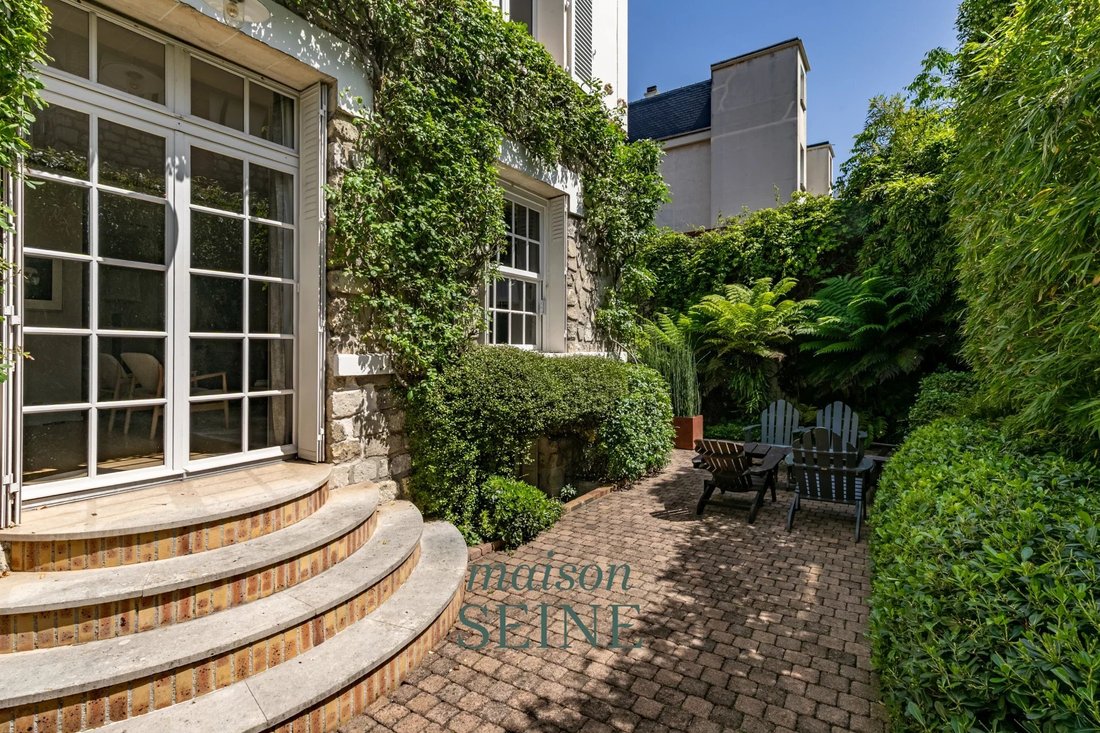 House in Ile de la Jatte - Parc d'Orléans, Neuilly-sur-Seine, France 3 - 18960056