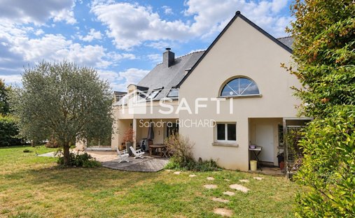 House in Centre Nord, Bruz, France 1