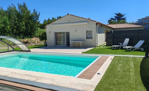 Villa in Cannes, Provence-Alpes-Côte d'Azur, France 1