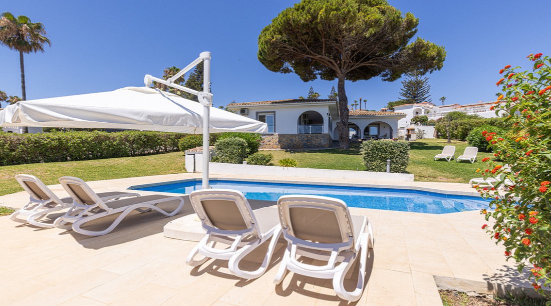 Villa in Estepona, Andalusia, Spain 4 - 18960462