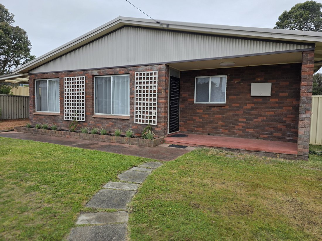 House in Yakamia, Western Australia, Australia 1 - 18960016