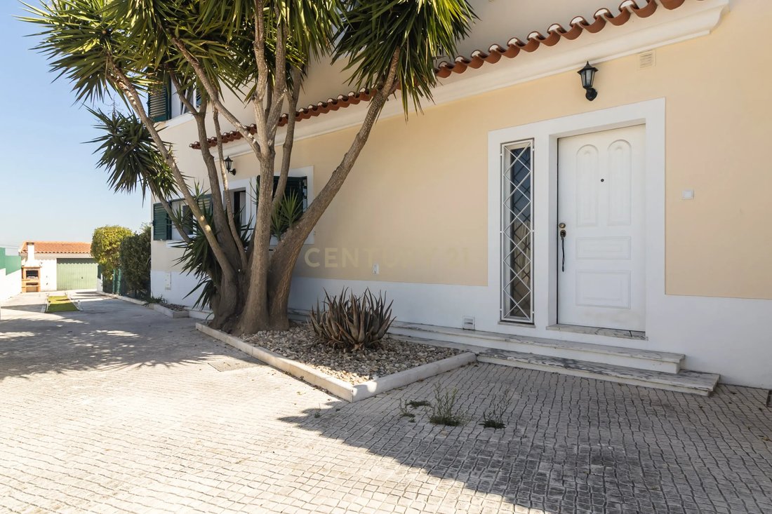 Villa in Azeitao (Sao Lourenco e Sao Simao), Setubal, Portugal 3 - 18954306