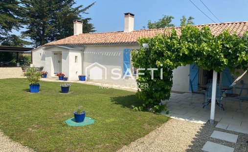 House in Longeville-sur-Mer, Pays de la Loire, France 1