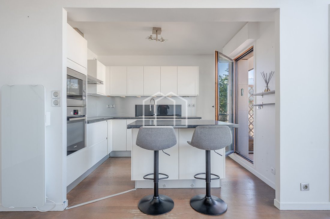 Apartment in Plateau Ouest, Suresnes, France 4 - 18959816
