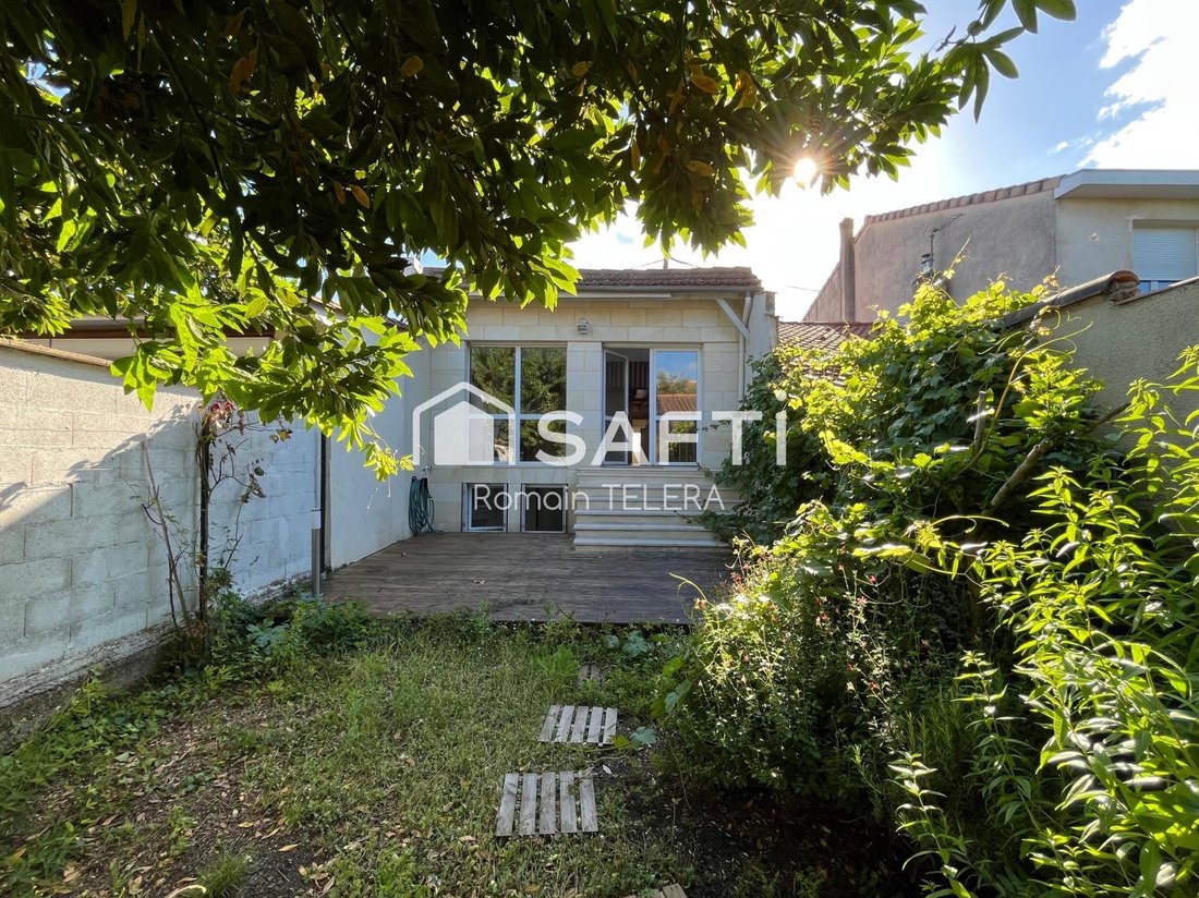 House in Talence, Nouvelle-Aquitaine, France 1 - 18961637
