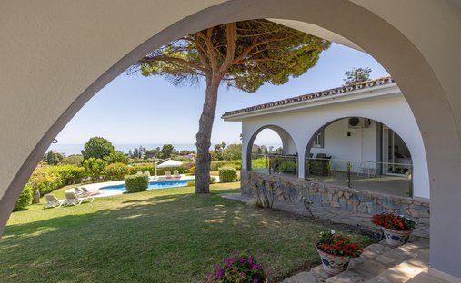 Villa en Estepona, Andalucía, España 1
