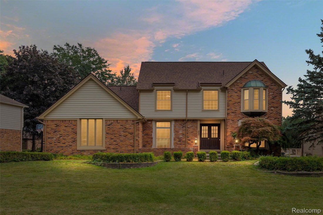 House in Rochester Hills, Michigan, United States 1 - 18960469