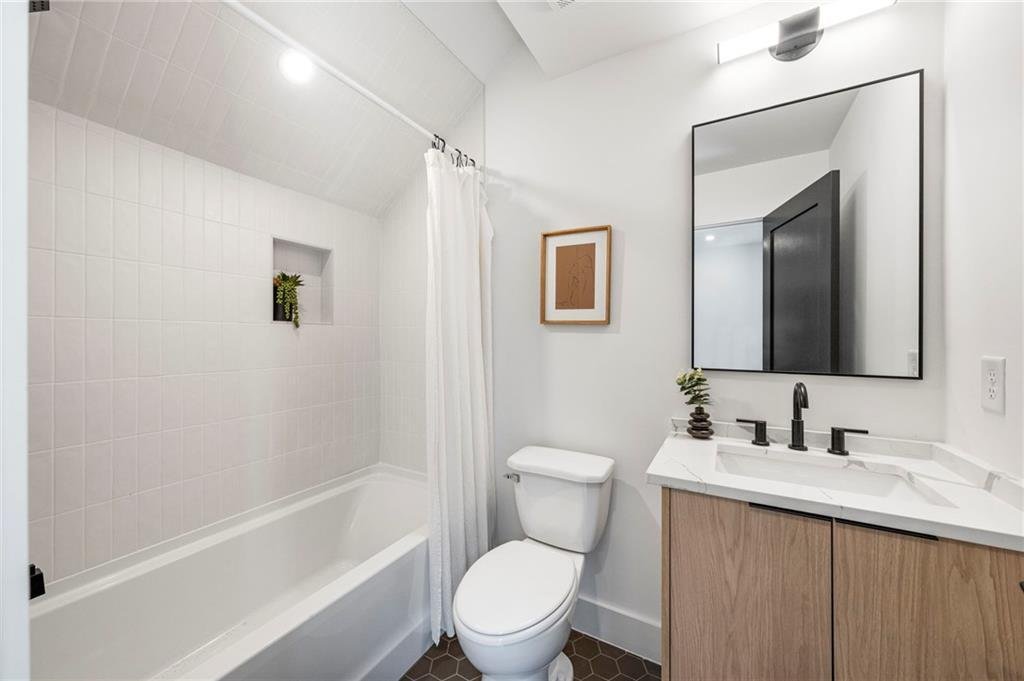 Condo in Atlanta, Georgia, United States 5 - 18960535