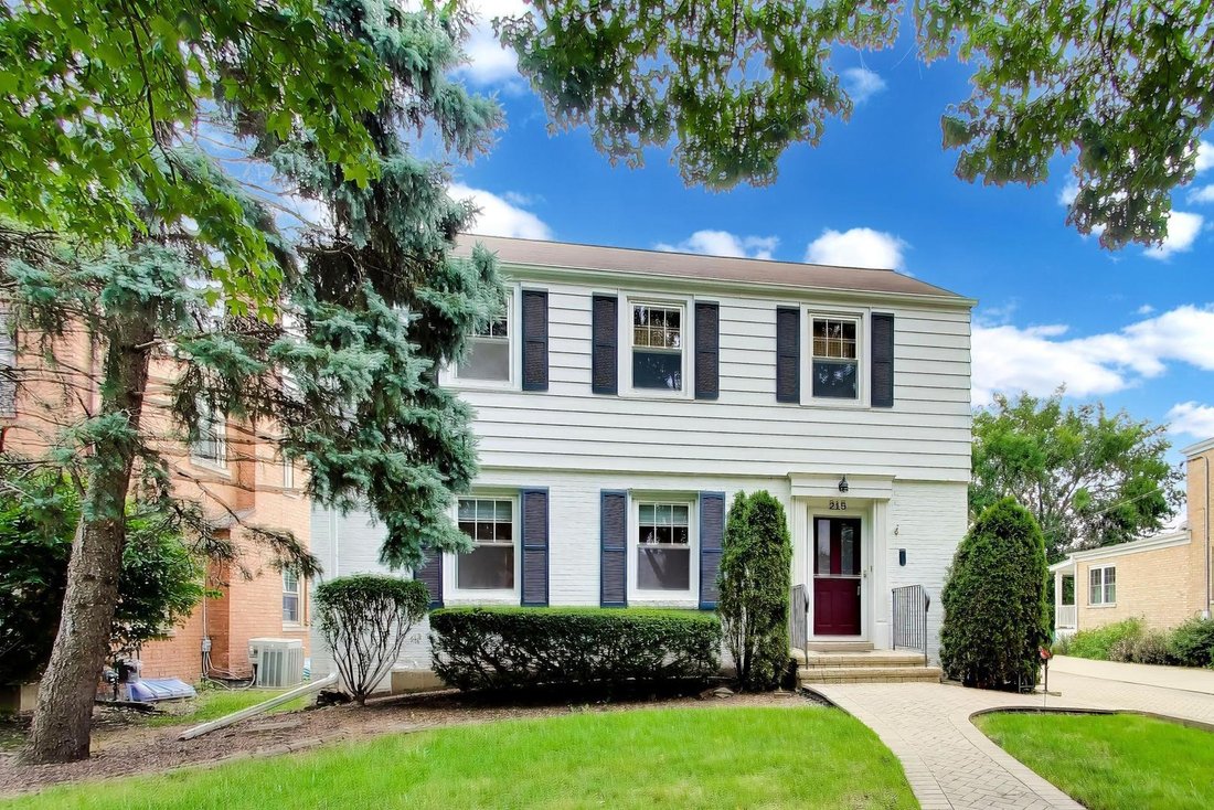 House in Mount Prospect, Illinois, United States 2 - 18960316