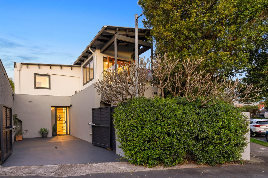 House in Marrickville, New South Wales, Australia 1 - 18960220