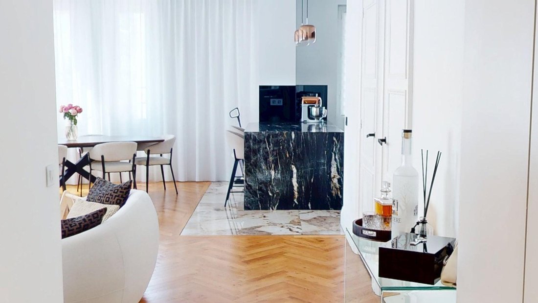 Apartment in Tête d'Or-Foch-Vitton, Lyon 6e Arrondissement, Lyon 1 - 18959959