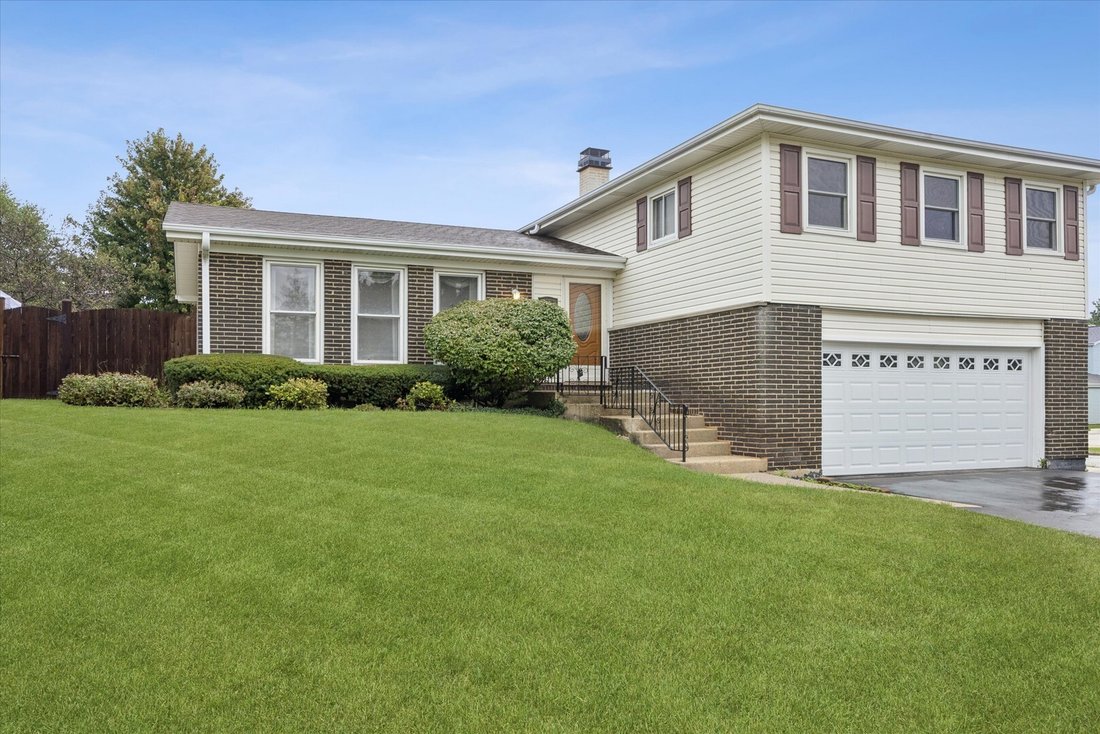 House in Lombard, Illinois, United States 2 - 18960301