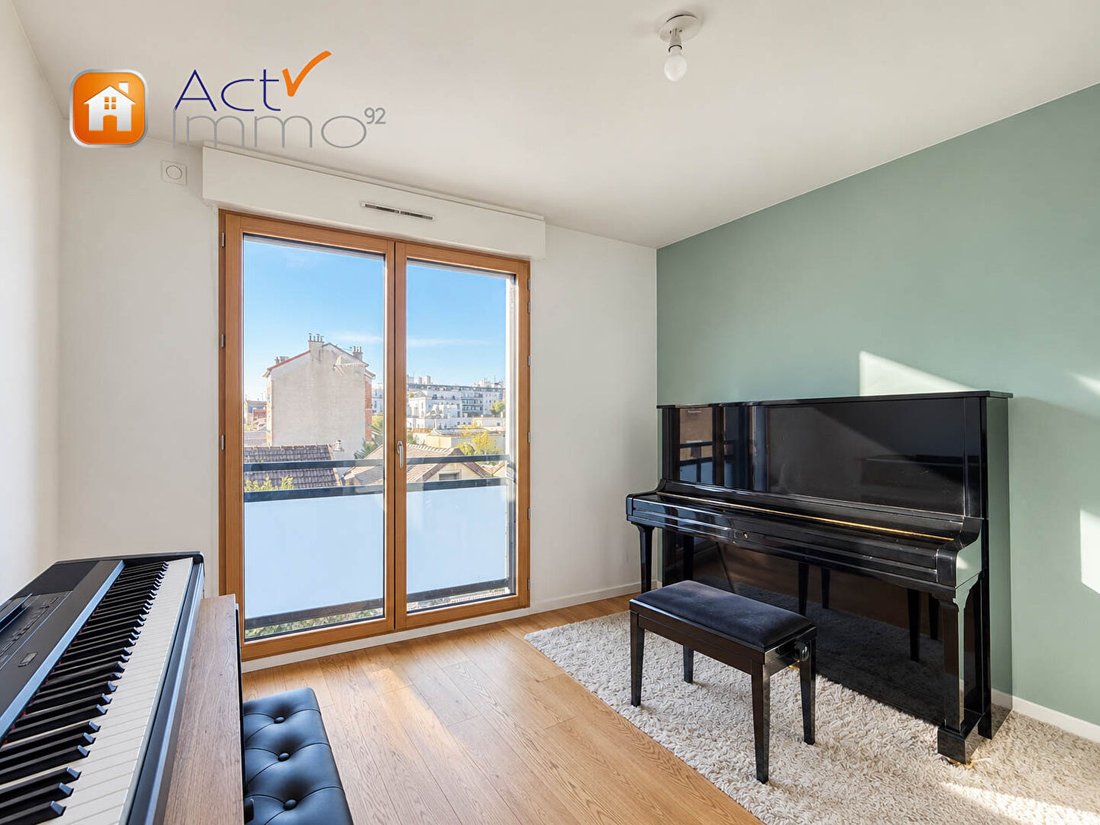 Apartment in Plateau-Grèves-Europe-Gare du Stade-Fossés Jean, Colombes, France 5 - 18960267