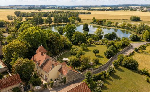 House in Le Montsaugeonnais, Grand Est, France 1