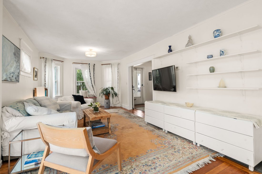 Condo in Belmont, Massachusetts, United States 3 - 18960226