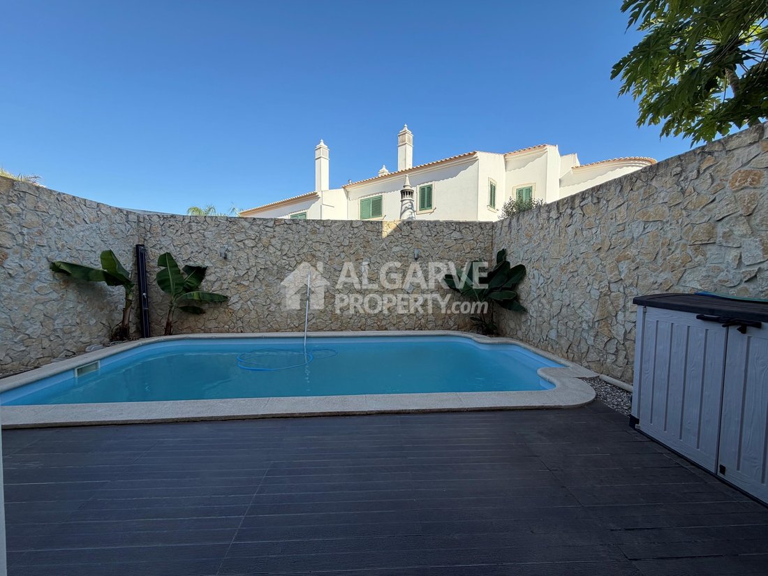 Villa in Montenegro, Algarve, Portugal 1 - 18960738