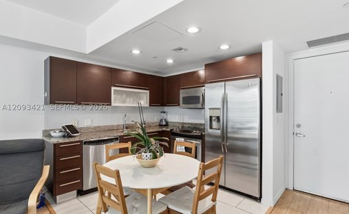 Condo in Miami, Florida, United States 1