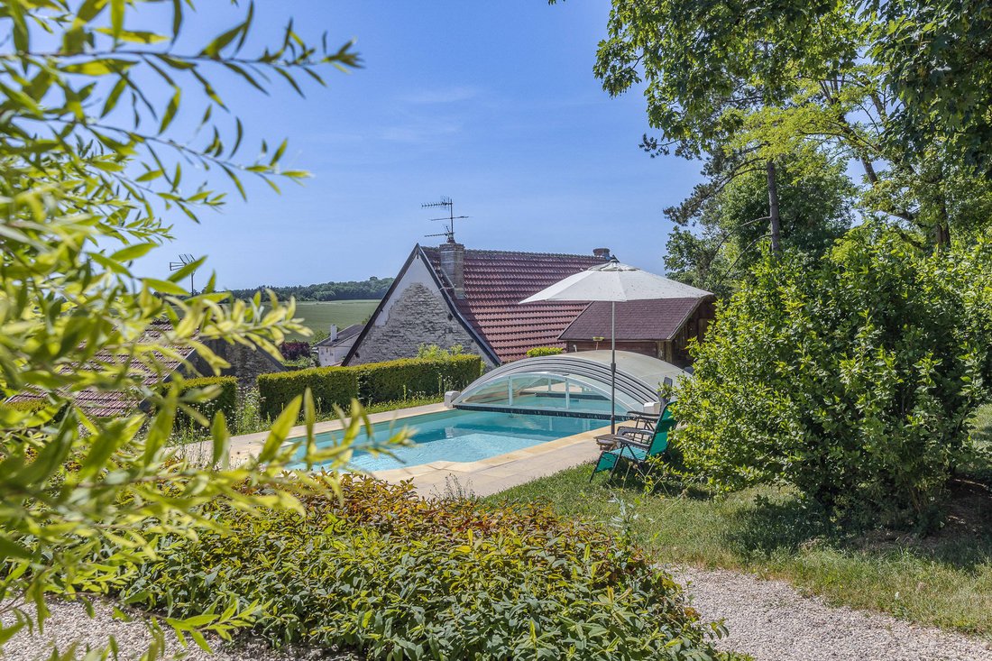 House in Flacey, Bourgogne – Franche-Comté, France 1 - 18959896